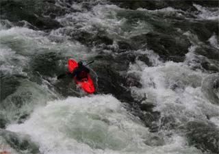 Image for American Whitewater Signs Clackamas River Settlement Agreement