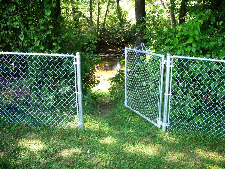 Image for Little Sandy Church Welcomes Paddlers