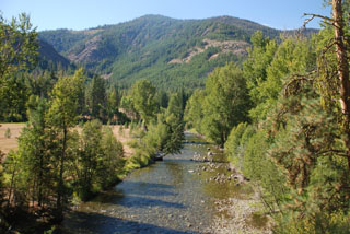 Image for Yakama Nation Fisheries Boater Survey (WA)