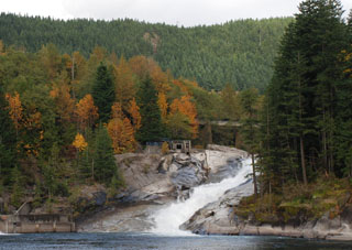 Image for Action Alert: Comment on Hydropower Proposal for Sunset Falls (WA)